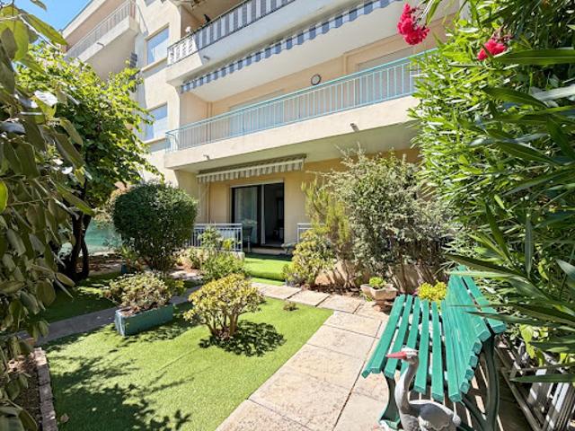Vente Appartement 3 pièces 87 m2 Frejus