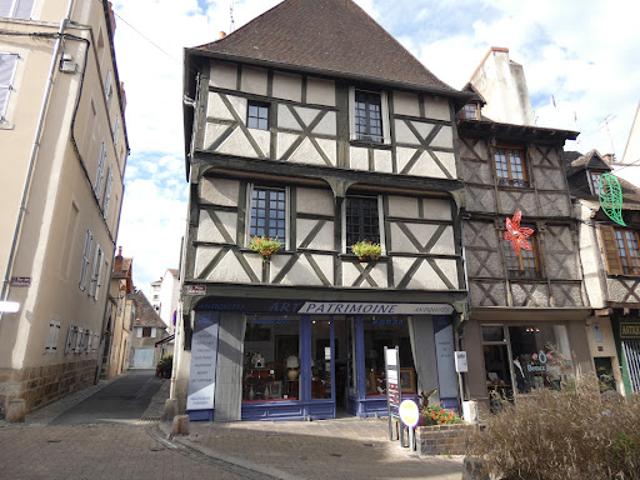 Vente Appartement 3 pièces 87 m2 Montluçon
