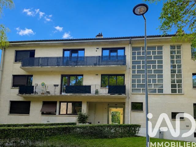 Vente Appartement 3 pièces 84 m2 Etiolles