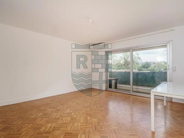 Vente Appartement 3 pièces 84 m2 Marseille 8ème