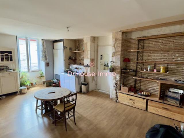 Vente Appartement 3 pièces 84 m2 Puy l'Evêque