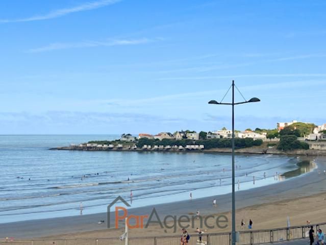 Vente Appartement 3 pièces 84 m2 Royan