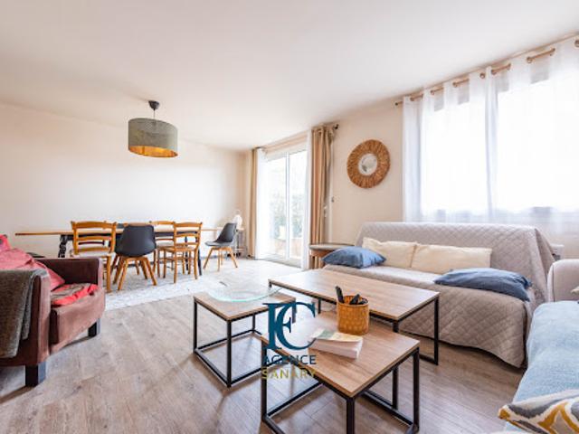 Vente Appartement 3 pièces 84 m2 Sanary sur Mer