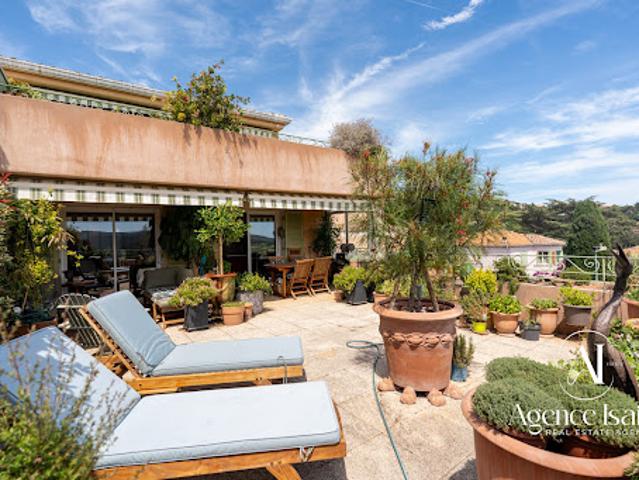 Vente Appartement 3 pièces 85.11 m2 Bormes les Mimosas