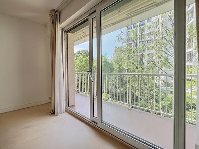 Vente Appartement 3 pièces 93.68 m2 Paris 16ème