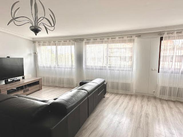 Vente Appartement 4 pièces 93 m2 Paris 15ème