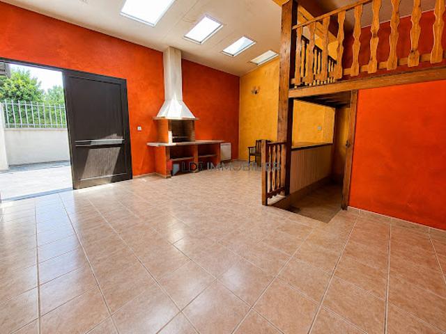 Vente Appartement 3 pièces 90 m2 Thuir