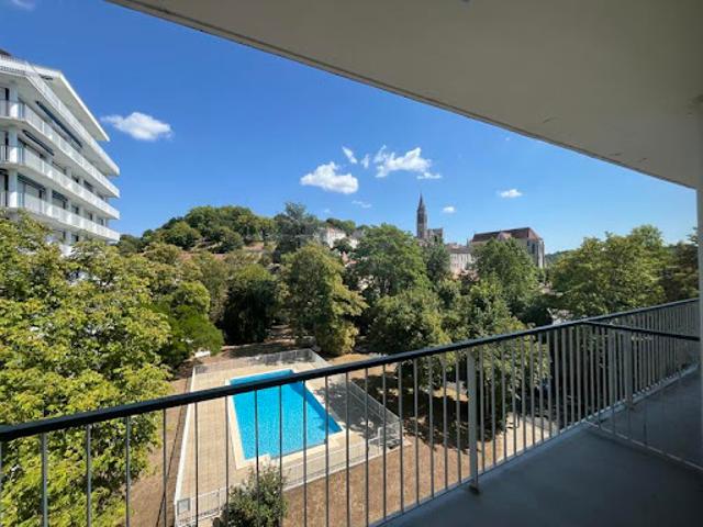 Vente Appartement 3 pièces 90 m2 Angouleme