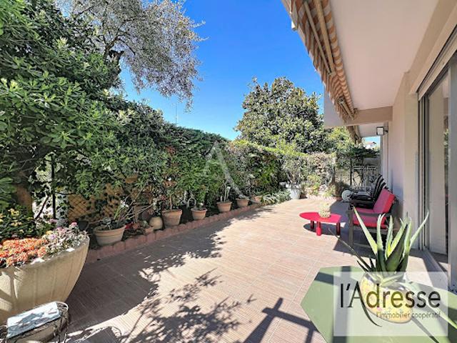Vente Appartement 3 pièces 90 m2 Antibes