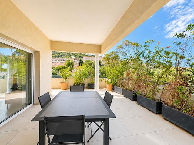 Vente Appartement 3 pièces 91.68 m2 L'Ile Rousse