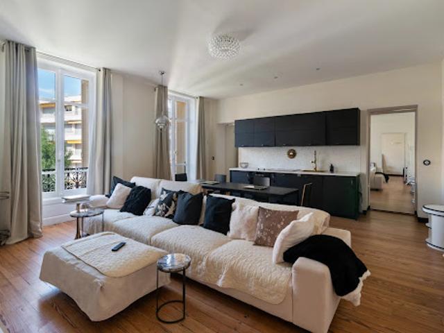 Vente Appartement 3 pièces 91.06 m2 Biarritz