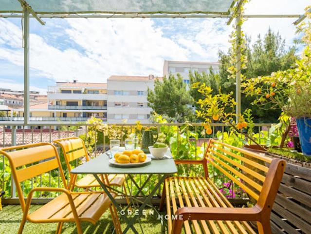 Vente Appartement 3 pièces 91 m2 Marseille 6ème