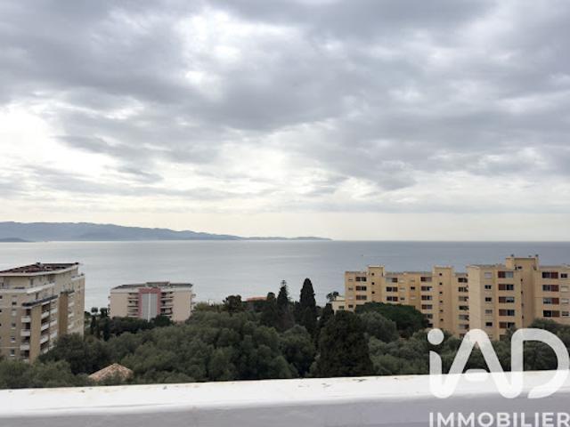 Vente Appartement 3 pièces 92 m2 Ajaccio