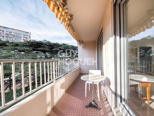 Vente Appartement 3 pièces 94 m2 Lyon 4ème