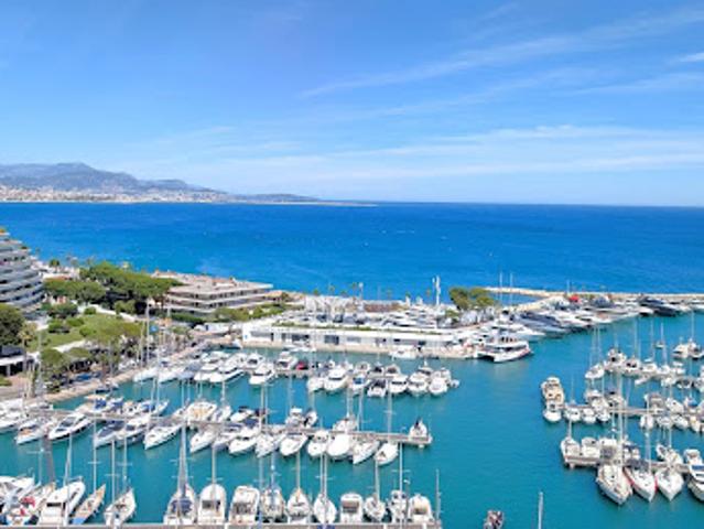 Vente Appartement 3 pièces 95.55 m2 Villeneuve Loubet