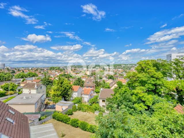 Vente Appartement 3 pièces 95 m2 Villemomble