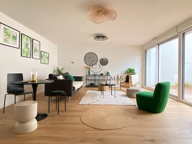 Vente Appartement 3 pièces 95 m2 Bordeaux