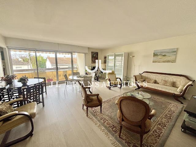 Vente Appartement 3 pièces 98.01 m2 Bordeaux