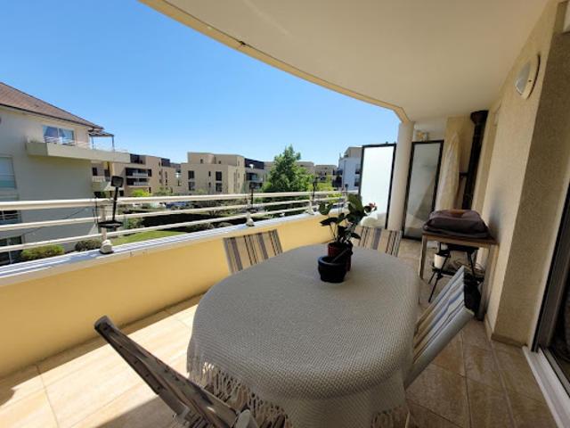 Vente Appartement 3 pièces 98 m2 Ferney Voltaire