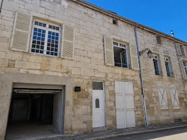 Vente Appartement 3 pièces 101 m2 Chatillon sur seine