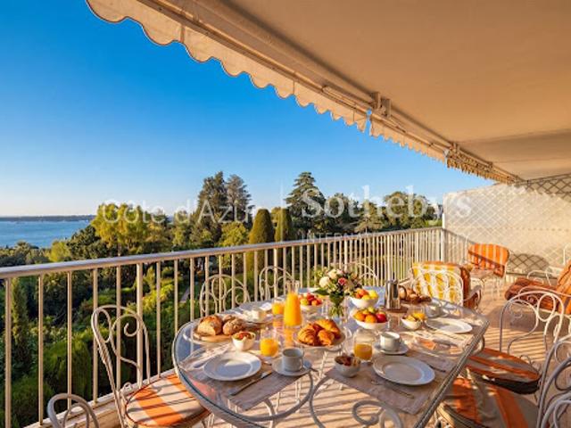 Vente Appartement 3 pièces 102 m2 Cannes
