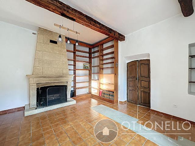 Vente Appartement 3 pièces 104.7 m2 Roquebrune sur Argens