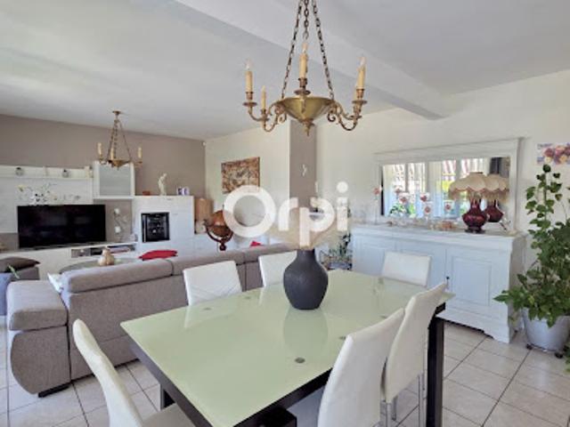 Vente Appartement 3 pièces 104.67 m2 Meyzieu