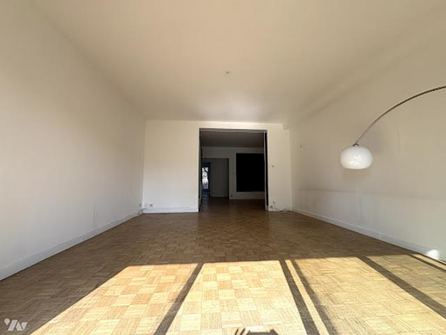 Vente Appartement 3 pièces 104 m2 Marseille 8ème
