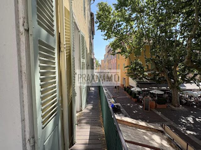 Vente Appartement 3 pièces 105.08 m2 Frejus