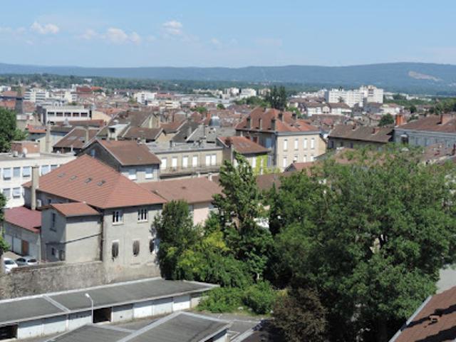 Vente Appartement 3 pièces 109 m2 Bourg en Bresse