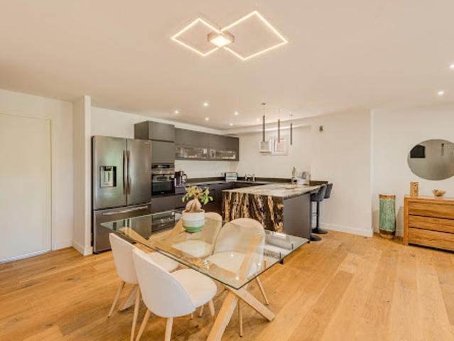 Vente Appartement 3 pièces 109 m2 Saint raphael
