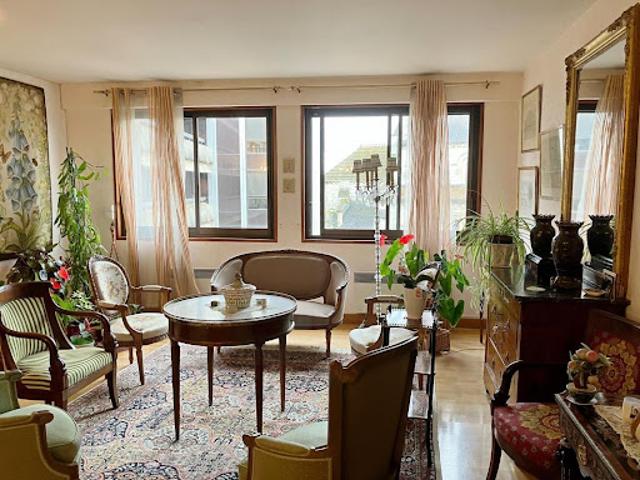 Vente Appartement 3 pièces 110.8 m2 Angouleme