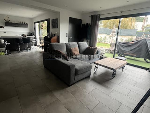 Vente Appartement 3 pièces 111 m2 Bisinao