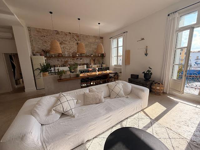 Vente Appartement 3 pièces 111 m2 Sète