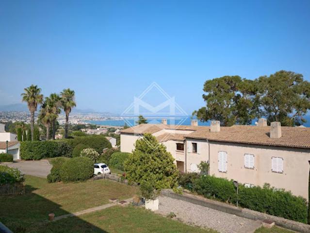 Vente Appartement 3 pièces 114.05 m2 Villeneuve Loubet