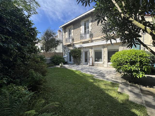 Vente Appartement 3 pièces 114 m2 Biarritz
