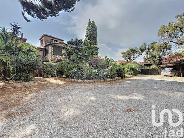 Vente Appartement 3 pièces 115 m2 Saint Laurent du Var