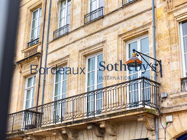 Vente Appartement 3 pièces 118 m2 Bordeaux