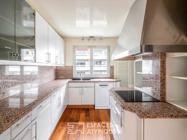 Vente Appartement 3 pièces 121.58 m2 Paris 14ème