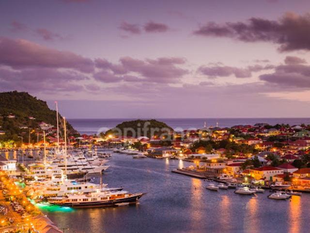 Vente Appartement 3 pièces 124 m2 Saint Barthélemy