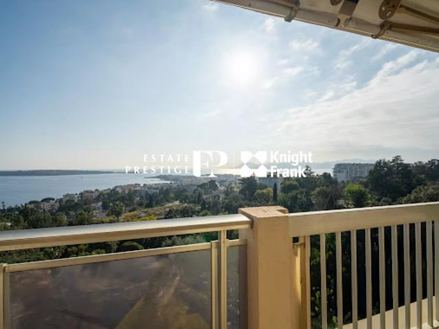 Vente Appartement 3 pièces 125.55 m2 Cannes