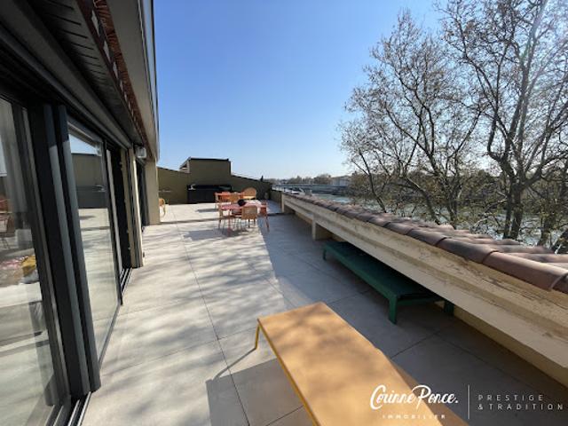 Vente Appartement 3 pièces 137 m2 Arles