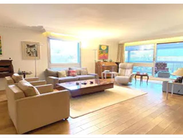 Vente Appartement 3 pièces 143.22 m2 Le chesnay