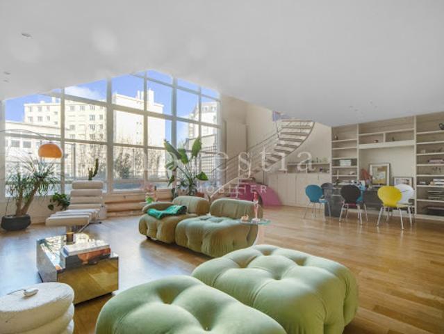 Vente Appartement 3 pièces 168 m2 Paris 19ème