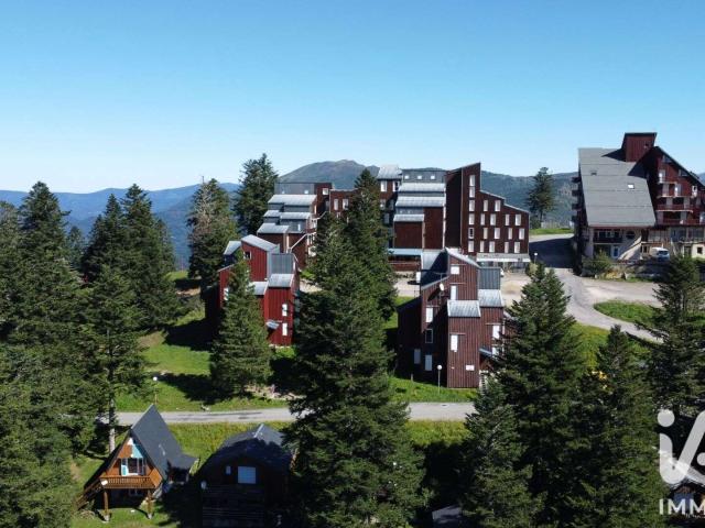Vente appartement 3 pièces Ustou 09