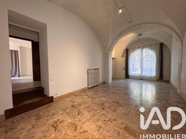 Vente appartement 3 pièces Villeneuve lès Avignon 30