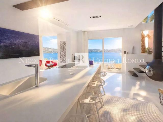 Vente appartement 3 pièces Villefranche sur Mer 06