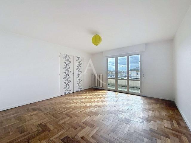Vente appartement 3 pièces Angers Monplaisir 49