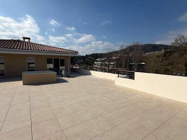 Vente appartement 3 pièces Auribeau sur Siagne 06