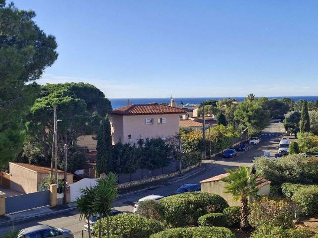 Vente appartement 3 pièces Bandol 83